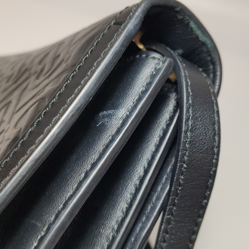 Burberry中號鎖扣黑色肩背包斜背包-17