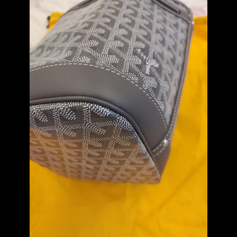 Goyard Petit Flot 水桶包-11