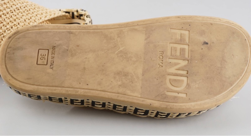 Fendi 拖鞋-11