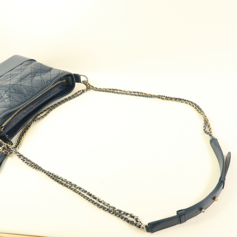 CHANEL 牛皮皮革Gabrielle Medium鏈帶肩背袋-5