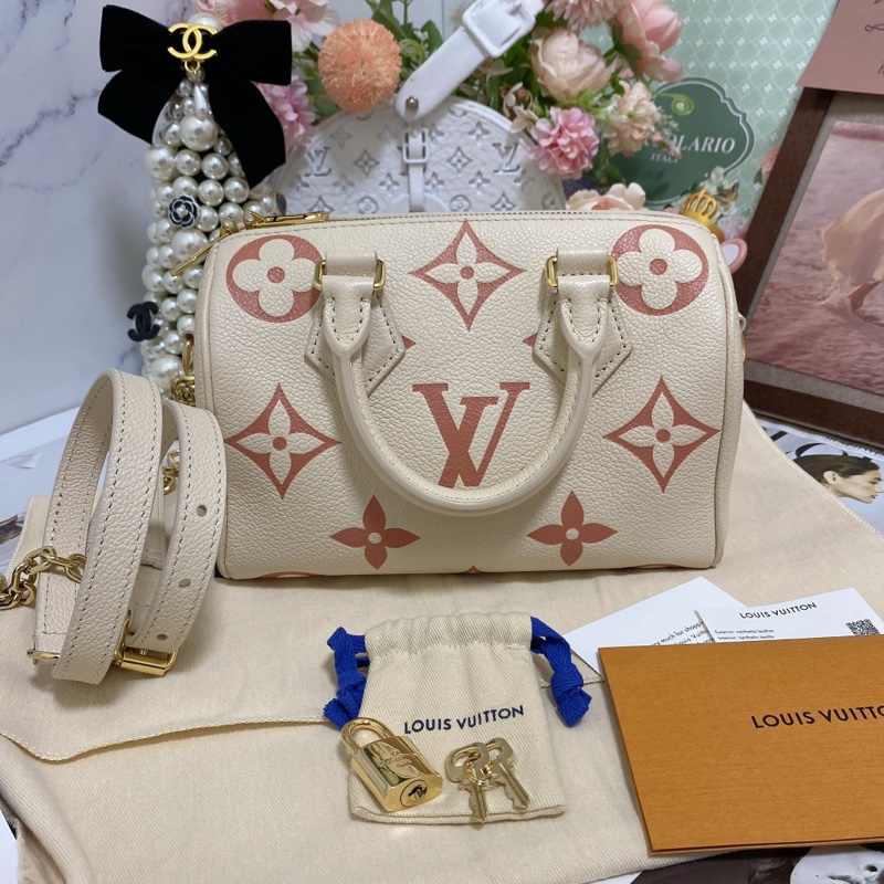 Lv speedy 20 草莓牛奶 限定款 芯片款 💌-31