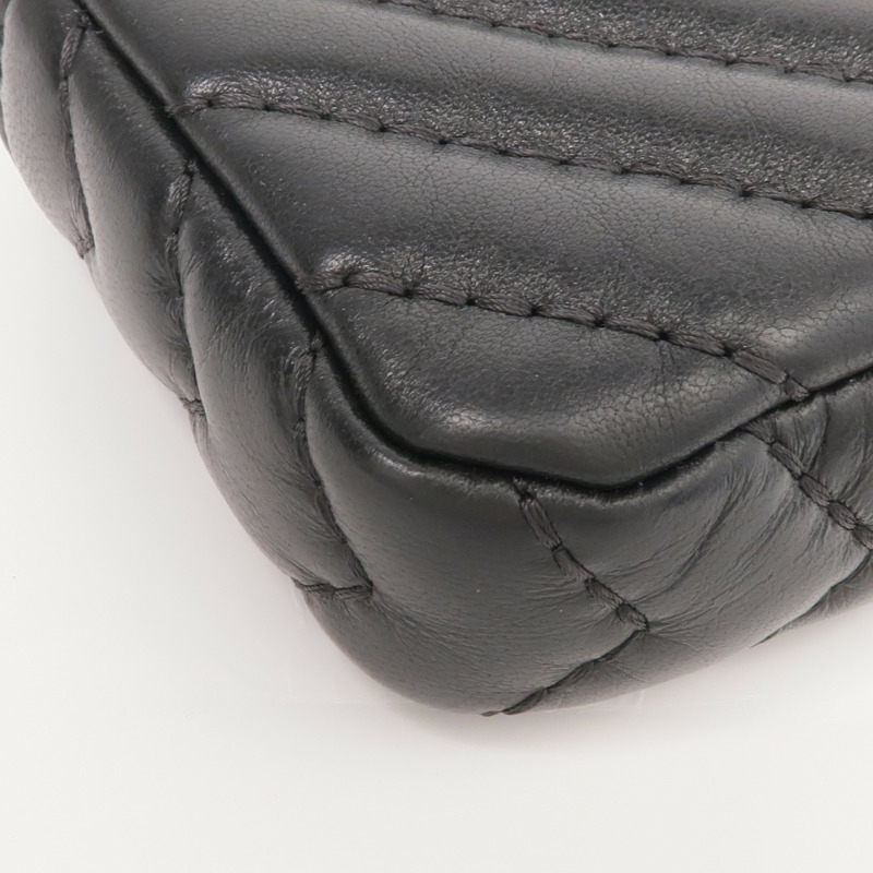 CHANEL 羊皮皮革WOC Wallet On Chain金扣鏈帶肩背袋-8