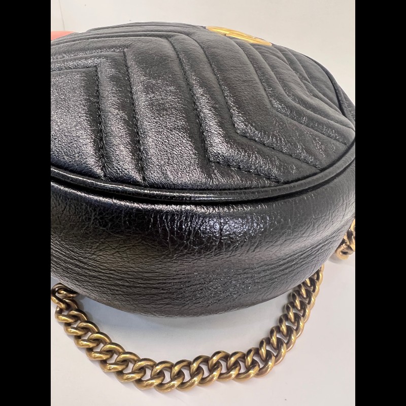 GUCCI GG 黑色牛皮圓餅包 斜背包肩背包-2