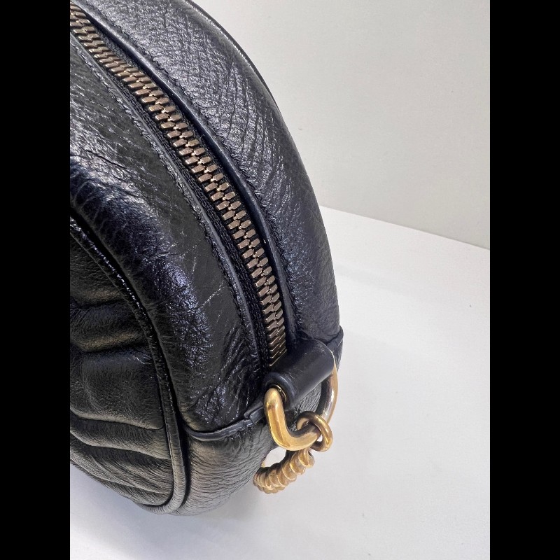 GUCCI GG 黑色牛皮圓餅包 斜背包肩背包-6