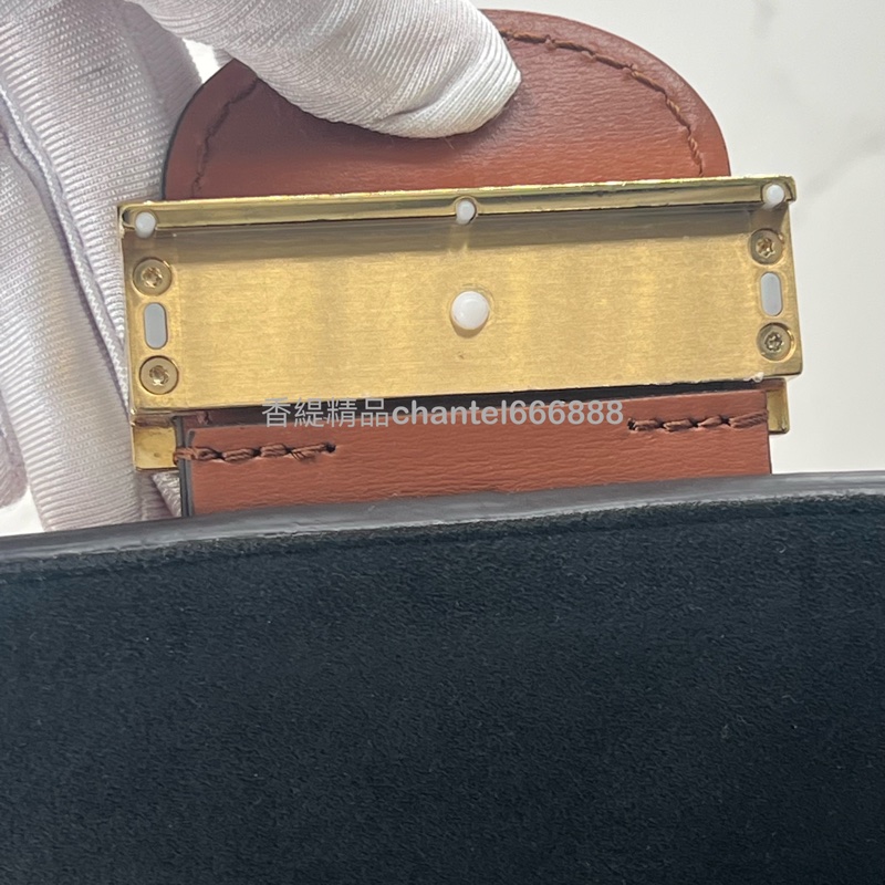 💗香緹國際精品💗 LV 達芙妮 MM-10