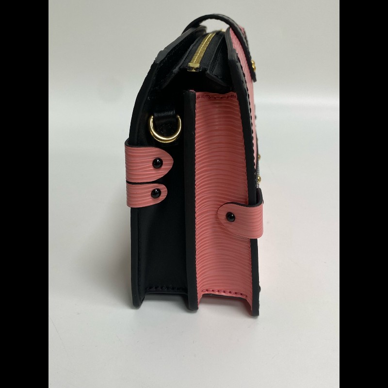 LV粉色EPI軟盒子包 可拆卸肩帶 晶片款-14