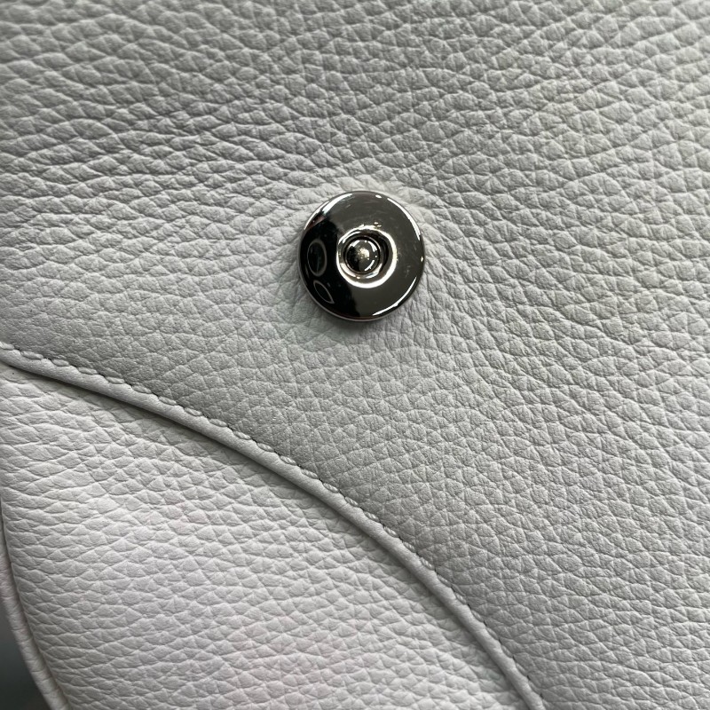 Dior 白色全皮馬鞍胸包斜背包-17