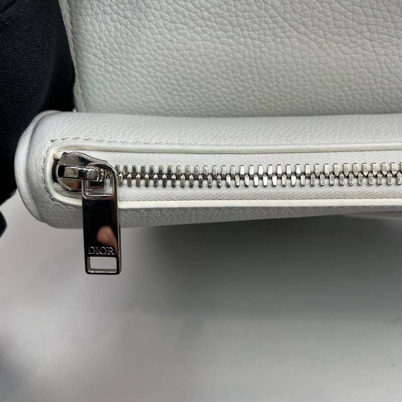 Dior 白色全皮馬鞍胸包斜背包-19