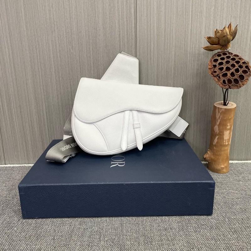 Dior 白色全皮馬鞍胸包斜背包-28