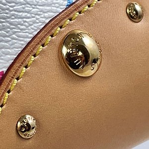 ＊奢華大道國際精品＊【L3293】LV村上隆白彩BEVERLY金牌肩背包 (MM) M40203-8