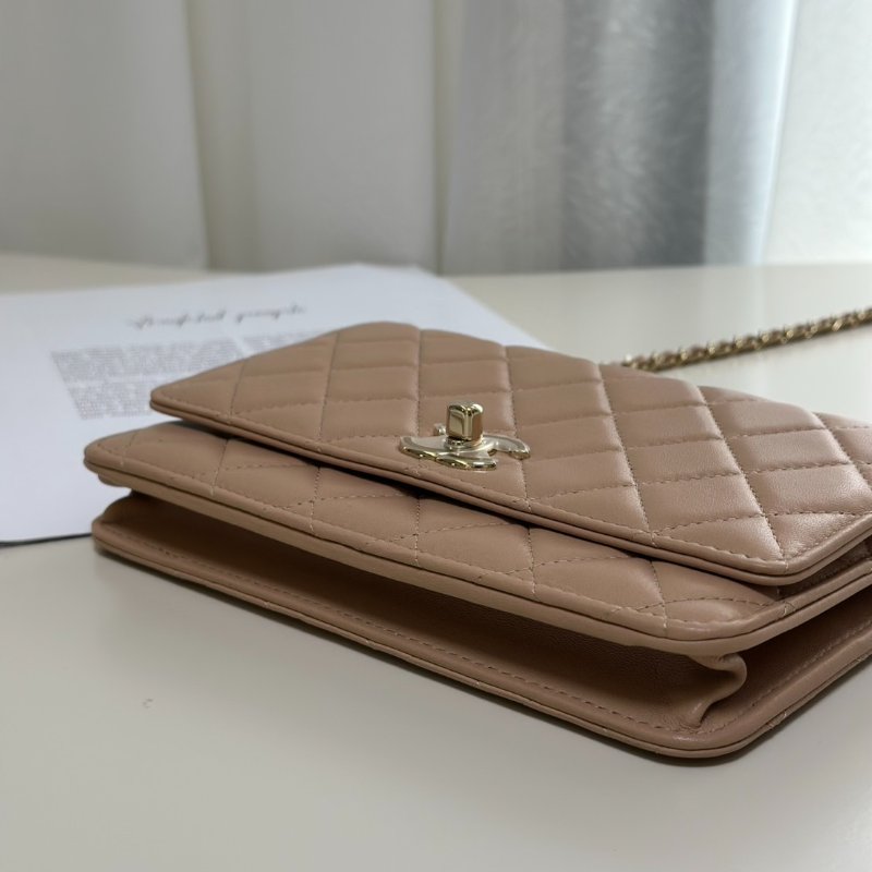 CHANEL 22S Trendy WOC - 奶茶金-4