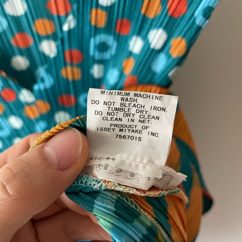 ▪️富貴選物FUGUEI▪️PP  三宅一生 電氣絕緣 點點長版上衣-8