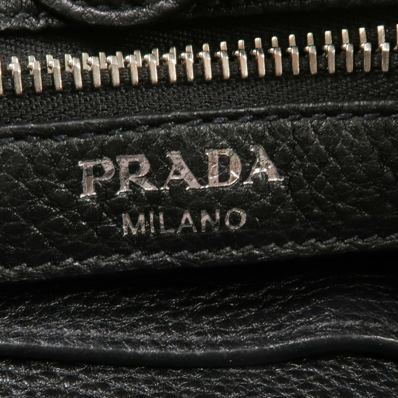 PRADA 牛皮皮革Shoulder Bag銀扣肩背袋-12