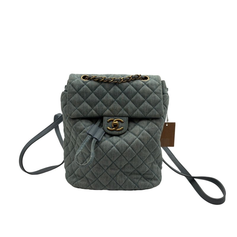 【美收精品】CHANEL 淺藍色牛仔布後背包 B-993【隔月月中將轉賣至日本 上架期限30天】-0