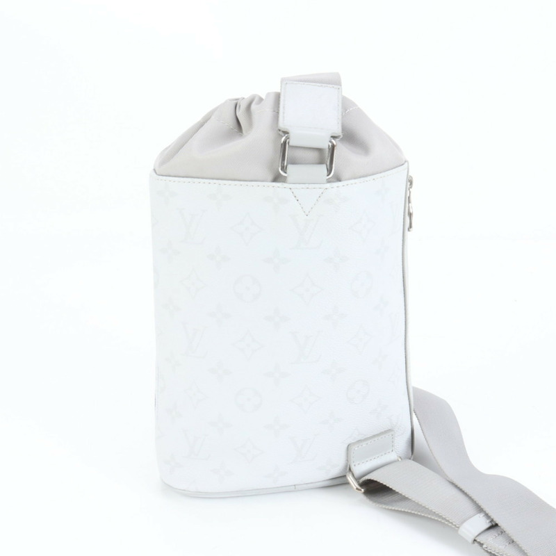 路易威登白色Monogram皮革粉筆灰斜背包M44629男士腰包-2