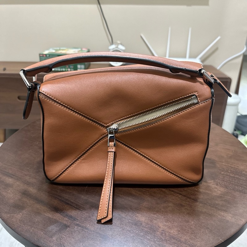 Loewe puzzle small-1