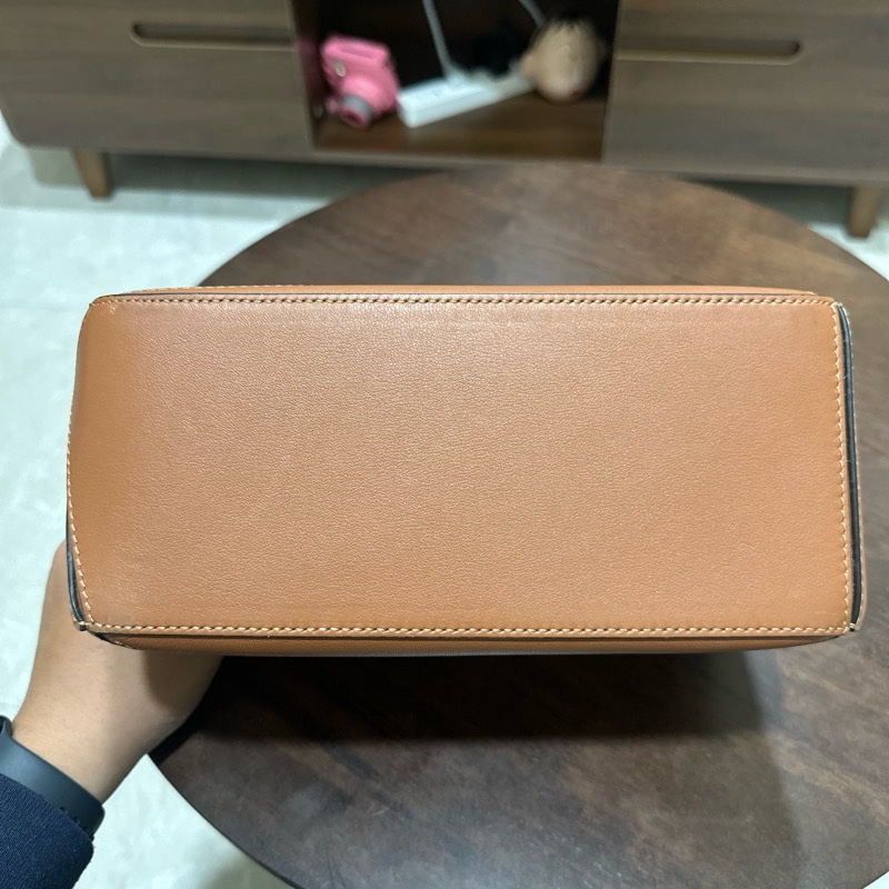 Loewe puzzle small-2