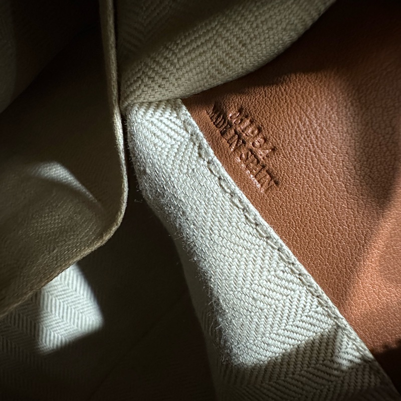 Loewe puzzle small-15