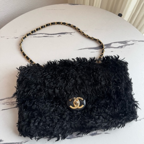 chanel黑色毛毛金鏈單肩包  超美✨✨