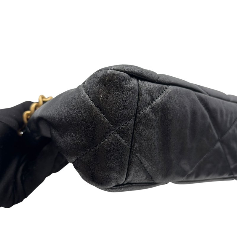 【美收精品】CHANEL 黑色小號19 B-994【隔月月中將轉賣至日本 上架期限30天】-5