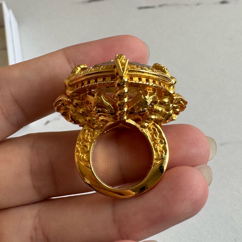 versace金色大戒指💍 收藏品✨✨-2