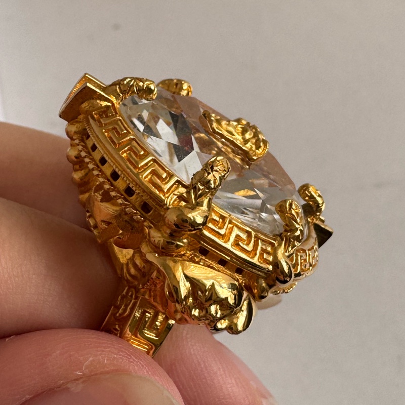 versace金色大戒指💍 收藏品✨✨-18