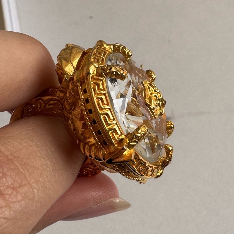 versace金色大戒指💍 收藏品✨✨-19