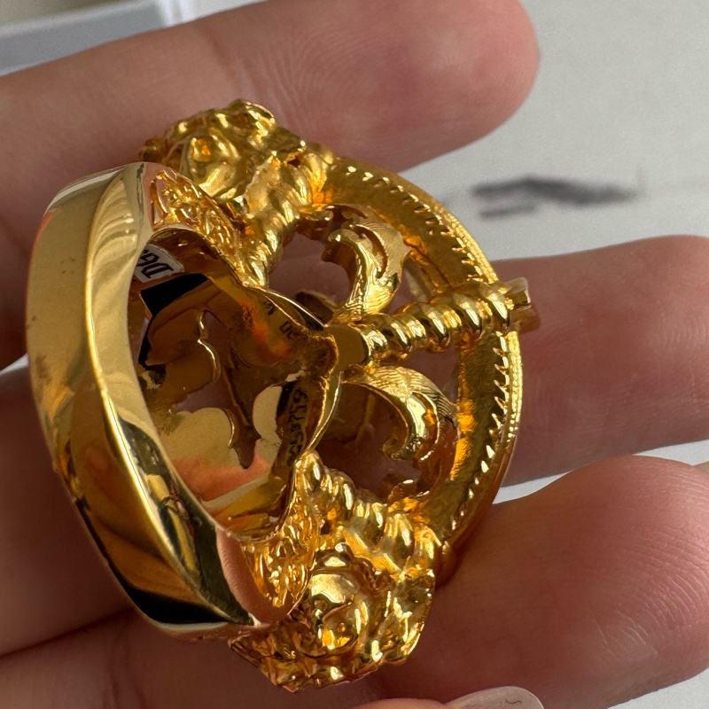 versace金色大戒指💍 收藏品✨✨-21