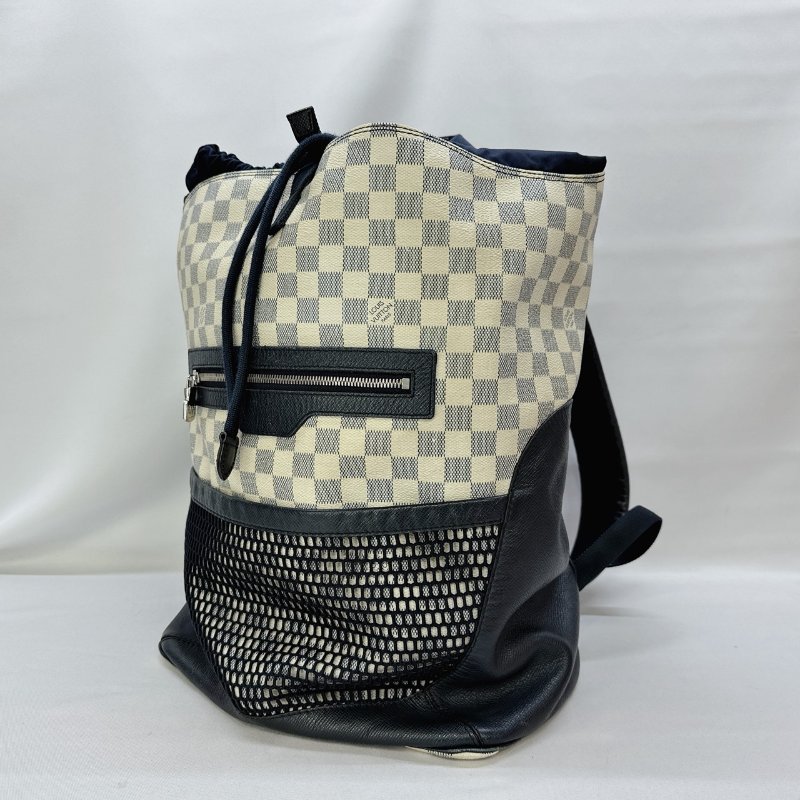 LV 白棋盤雙肩後背包-2