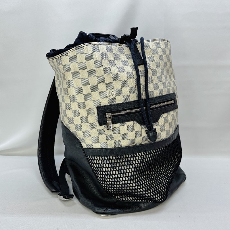 LV 白棋盤雙肩後背包-3