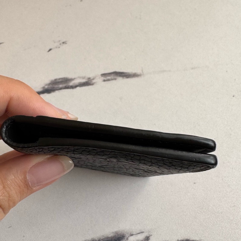 LV黑壓紋對開卡片夾-2