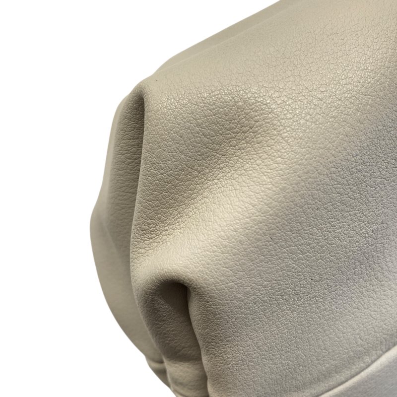 BOTTEGA VENETA 寶緹嘉  The Chain Pouch 皮革 肩背包 白色-12