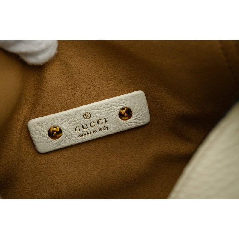 GUCCI古馳Softbit系列中號手提包-4