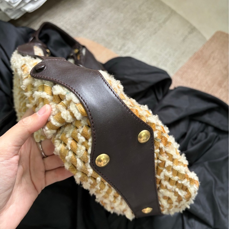 🖤Ferragamo 羊羔毛拼皮編織和尚包hobo  單肩包-5