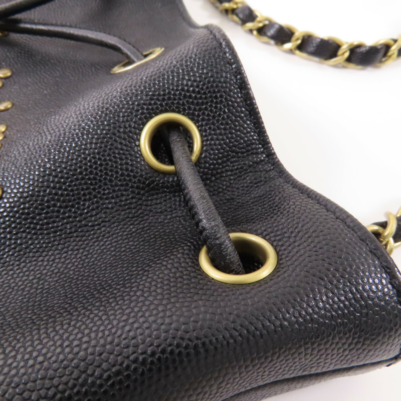 CHANEL 牛皮皮革Drawstring Bucket金扣鏈帶肩背袋-17