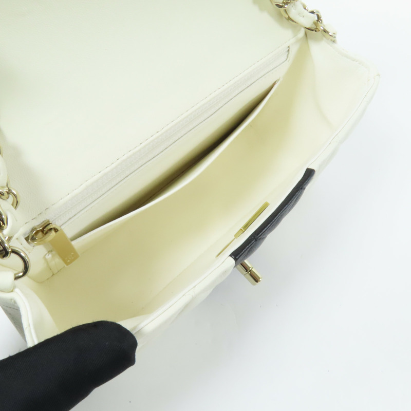 CHANEL 羊皮皮革Mini Classic 20金扣肩背袋-4