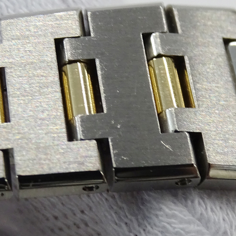 寶格麗女士腕錶，品牌：日期石英QZ不鏽鋼錶殼，金色和黃色BB23SG，拋光-14