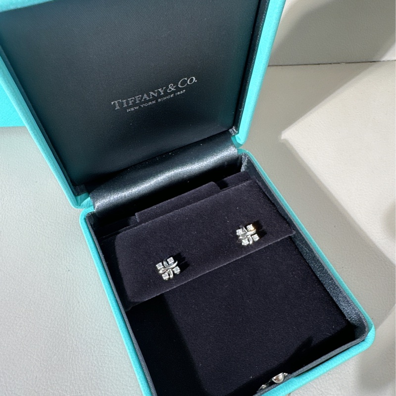 Tiffany蒂芙尼 十六石系列 lynn史隆伯杰鸟巢四钻耳钉-1