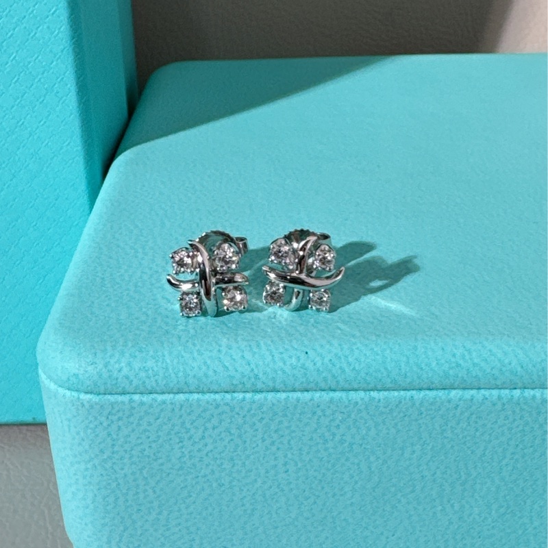 Tiffany蒂芙尼 十六石系列 lynn史隆伯杰鸟巢四钻耳钉-4