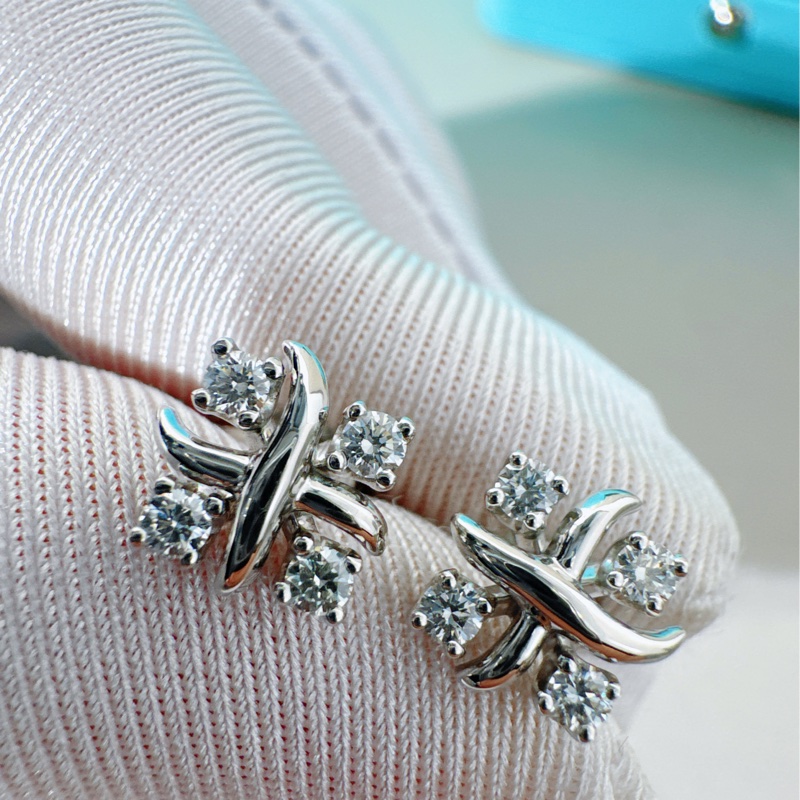 Tiffany蒂芙尼 十六石系列 lynn史隆伯杰鸟巢四钻耳钉-6