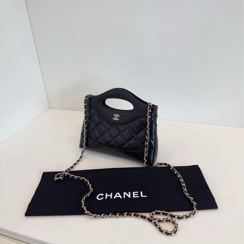 【閒置🆕帶膜】Chanel 24c黑金31bag mini 手提包 斜挎包 單肩包-0
