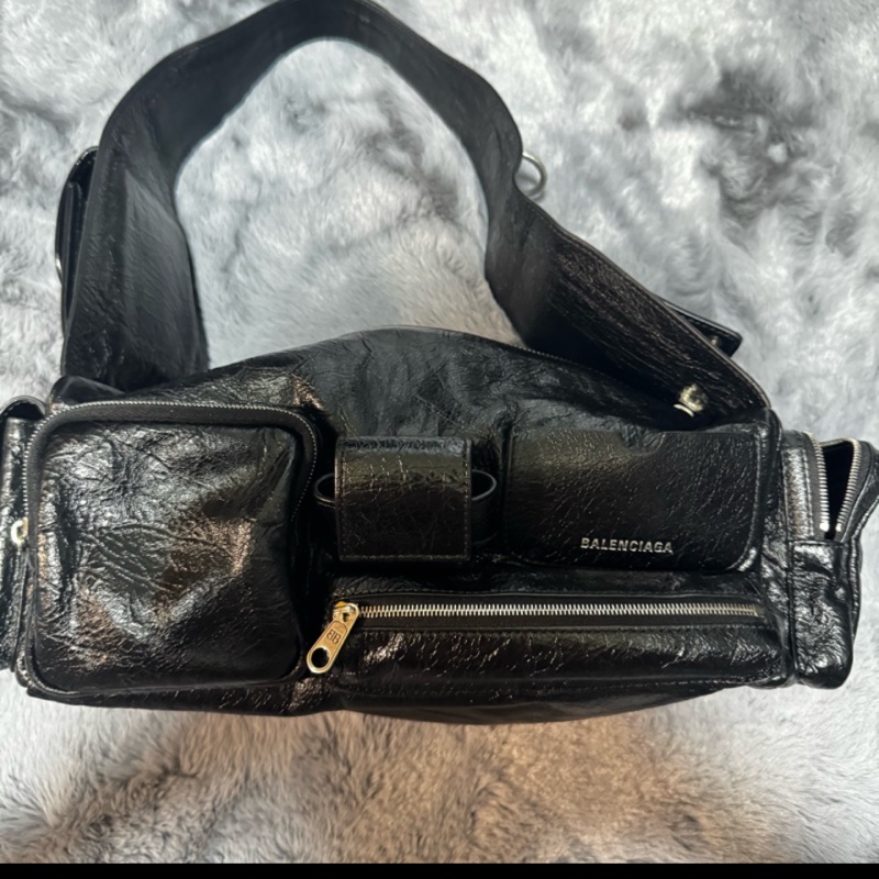 BALENCIAGA MEN'S SUPERBUSY SLING BAG SMALL IN BLACK-1