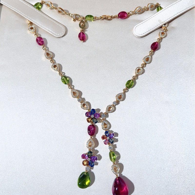 Bvlgari宝格丽 Sapphire Flower系列 高珠彩宝项链-2