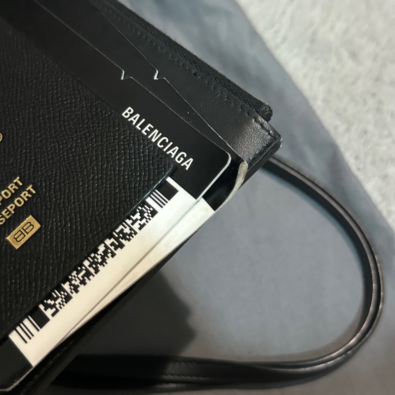巴黎世家 Balenciaga 護照包 小包-2
