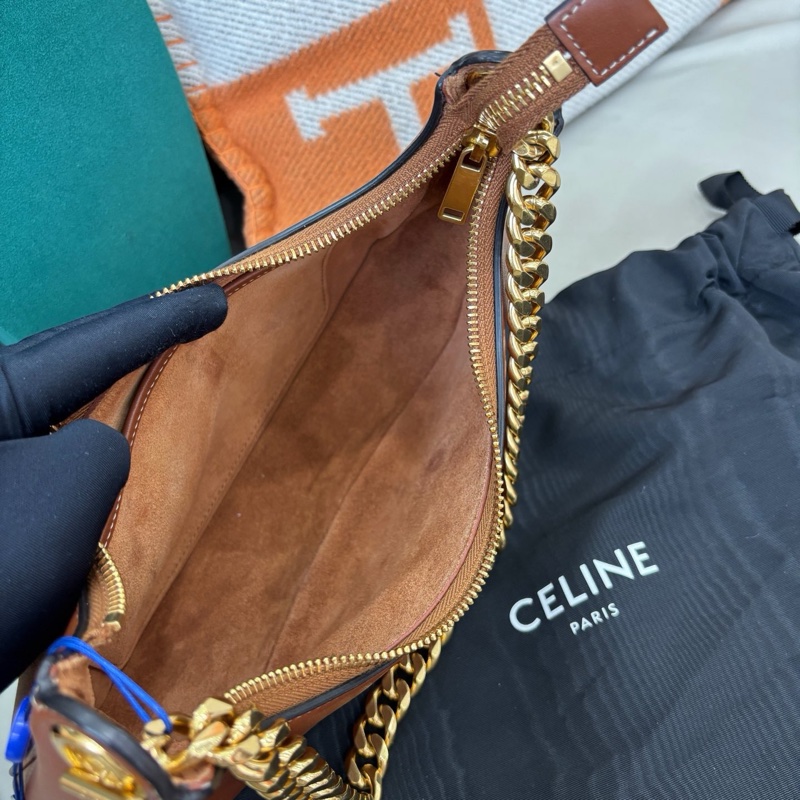 Celine 焦糖色全皮Ava月牙腋下包-6