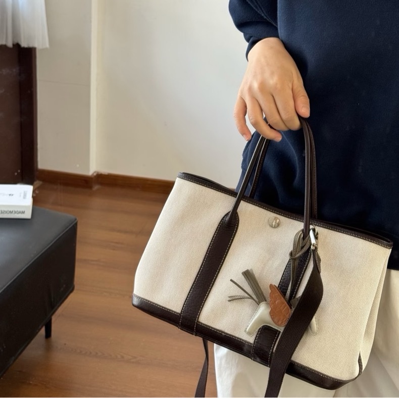 Hermes 愛馬仕 花園30 框m 黑白帆布包-9