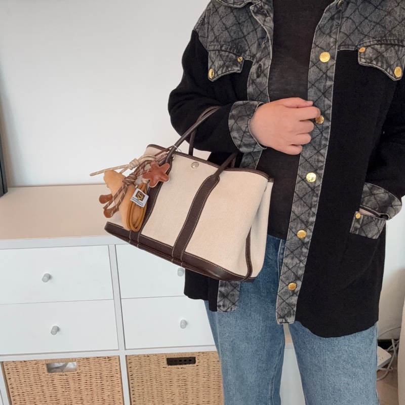 Hermes 愛馬仕 花園30 框m 黑白帆布包-11