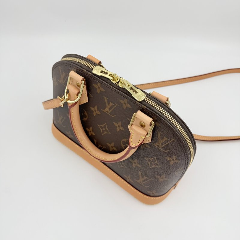 Louis Vuitton - 原花ALMA BB貝殼包-4