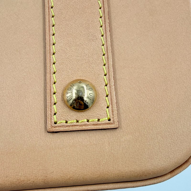 Louis Vuitton - 原花ALMA BB貝殼包-21