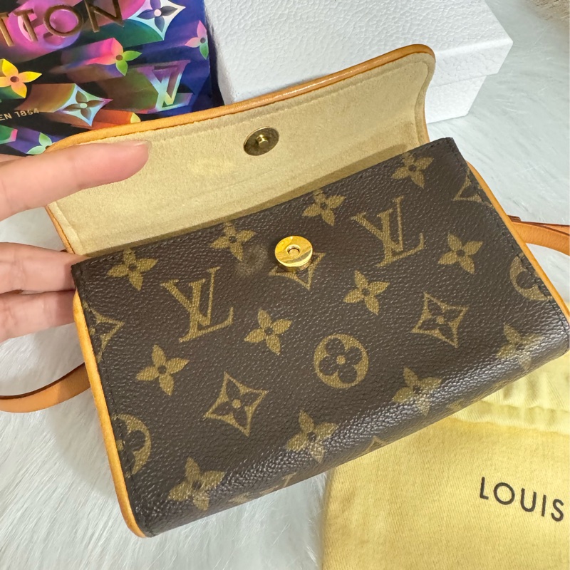 lv 經典老花 胸口包 腰包 斜背包-22